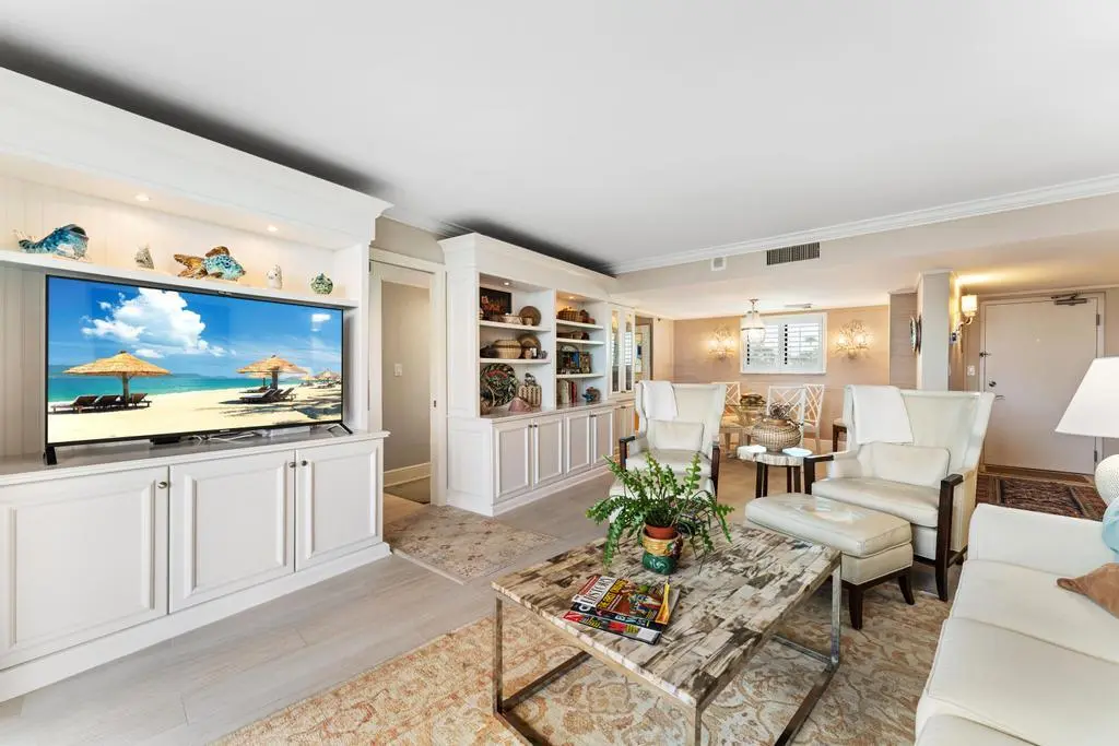Great Room at 200 OCEAN TRAIL Way T7, Jupiter