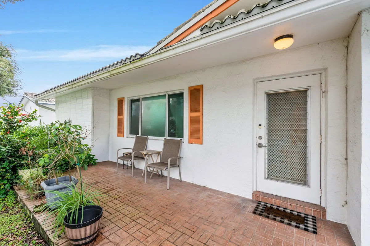 Front of House at 1171 NW 89th Avenue, Plantation