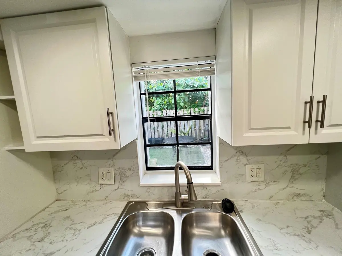 Photo 16 at 1121 N ANDREWS Avenue, Fort Lauderdale
