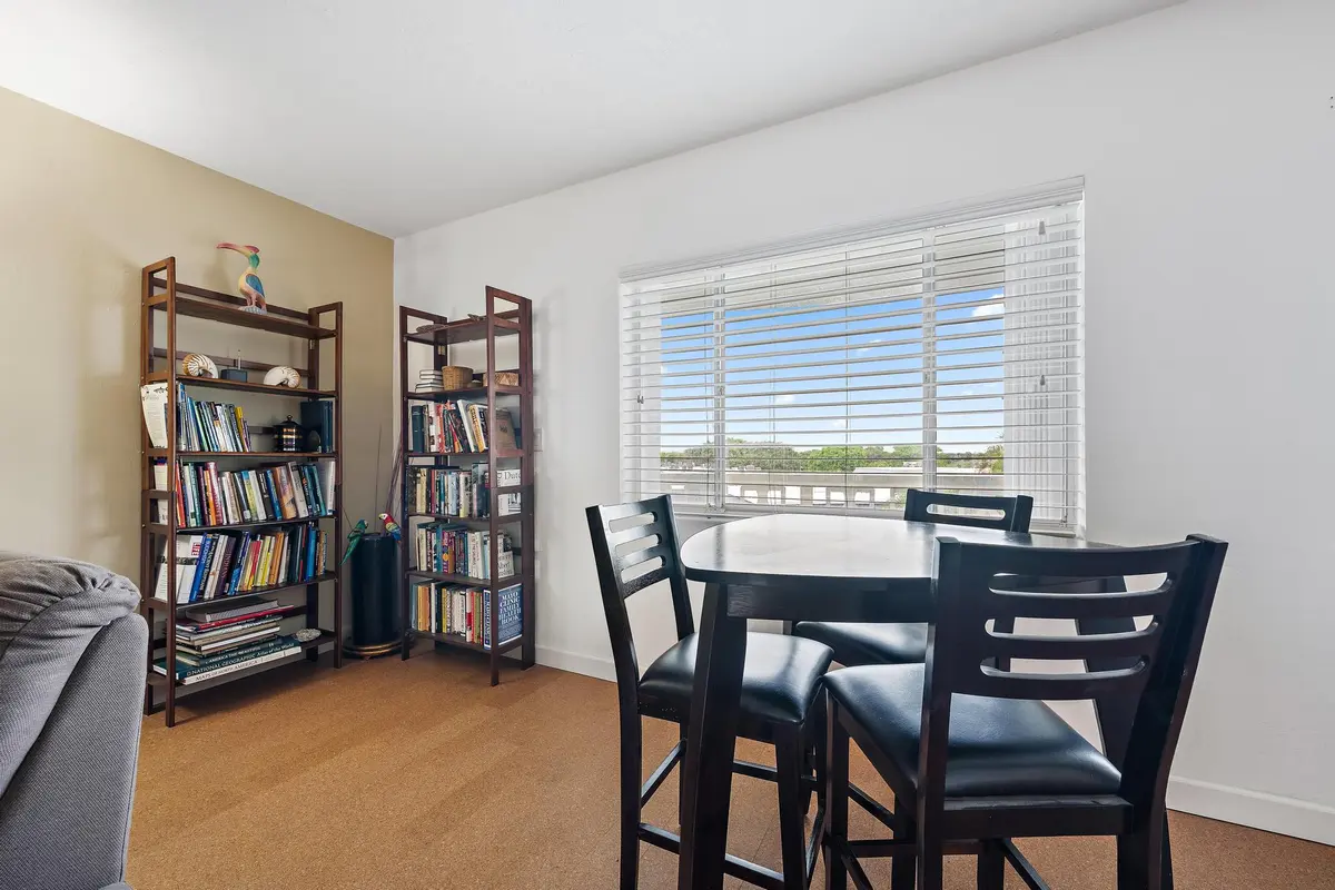 2381 Sunset Ave 306-10 at 2381 Sunset Avenue 306, Lake Worth Beach
