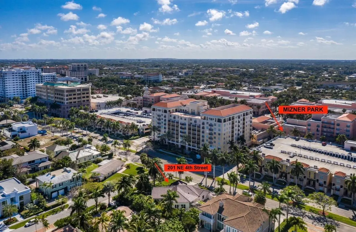 Great Location! at 201 NE 4th Street, Boca Raton