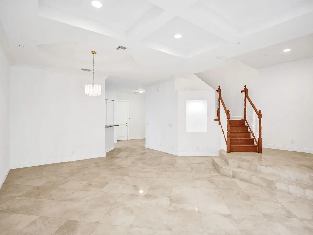 10-web-or-mls-DSC02367 at 385 NE 69TH Circle, Boca Raton