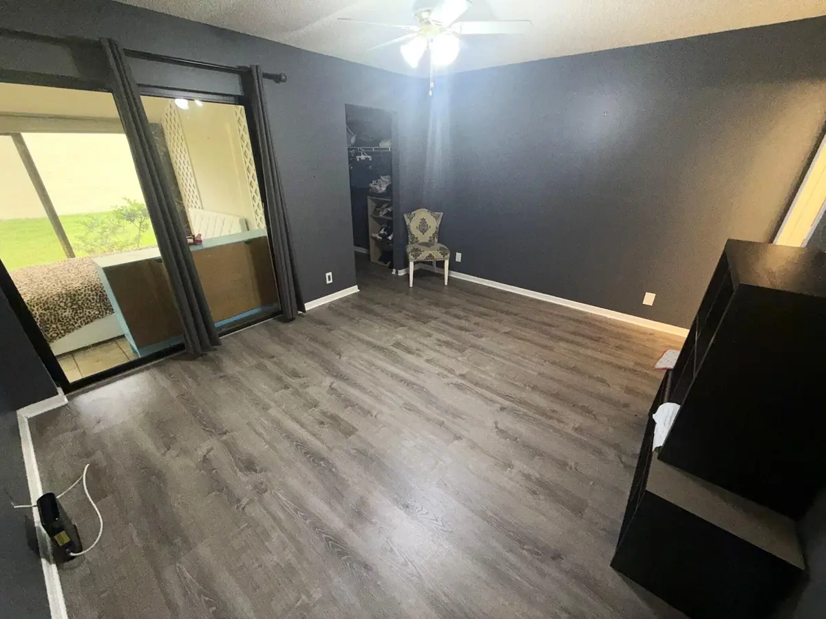 1017 Green Pine Boulevard H, West Palm Beach, FL – photo 6