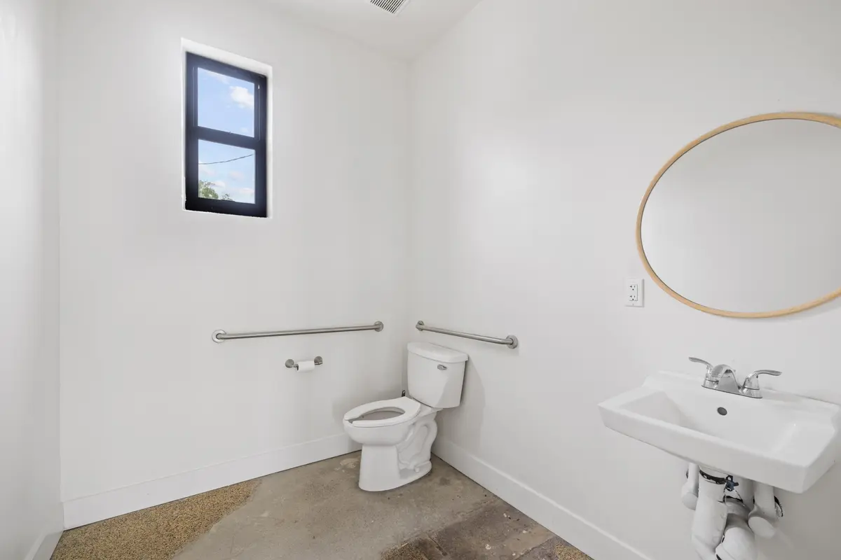 6B0A3977 at 1812 N Dixie Highway, Lake Worth Beach