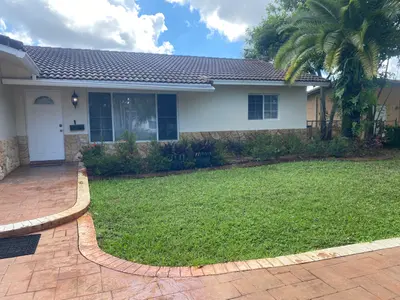 4113 NW 78TH Lane, Coral Springs – Apartment for rent