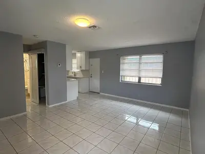5891 NE 18th Avenue 3, Fort Lauderdale – Apartment for rent