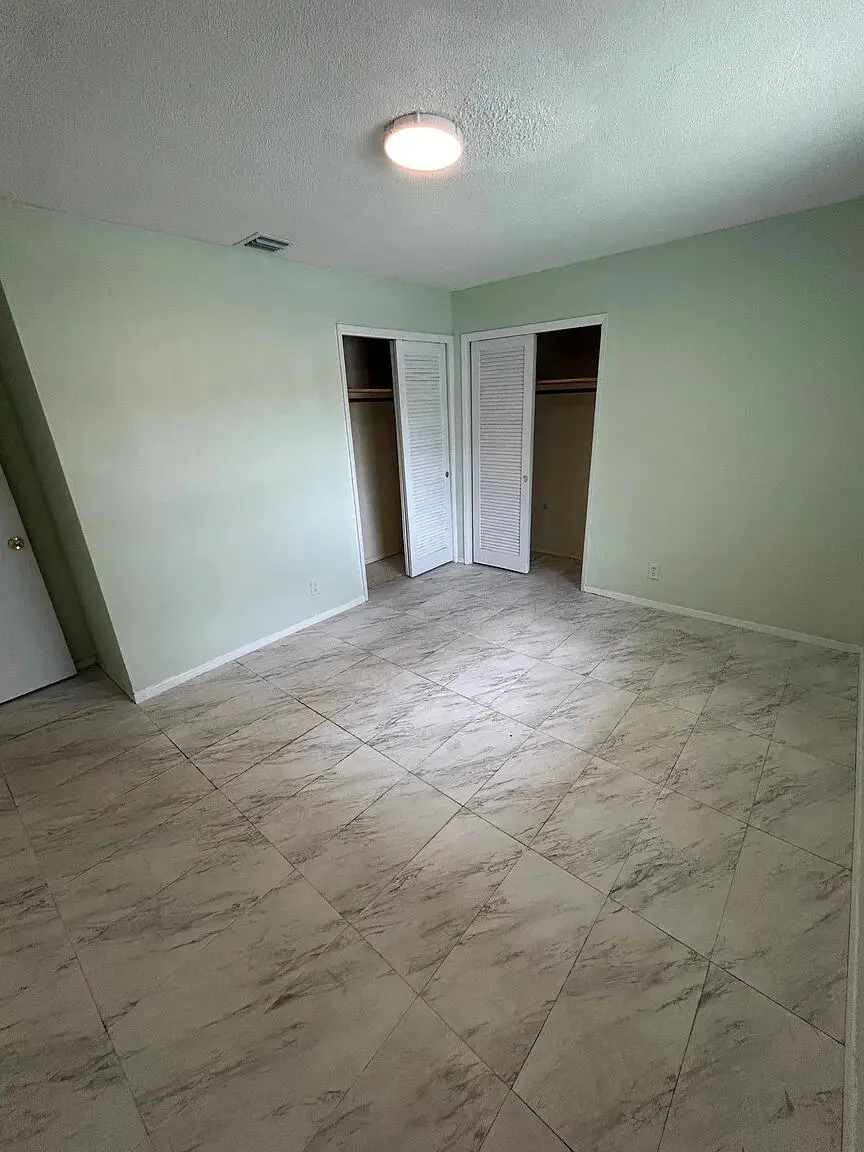 258fa1175a1ef01a0f608663af48c43e-uncropp at 5891 NE 18th Avenue 3, Fort Lauderdale