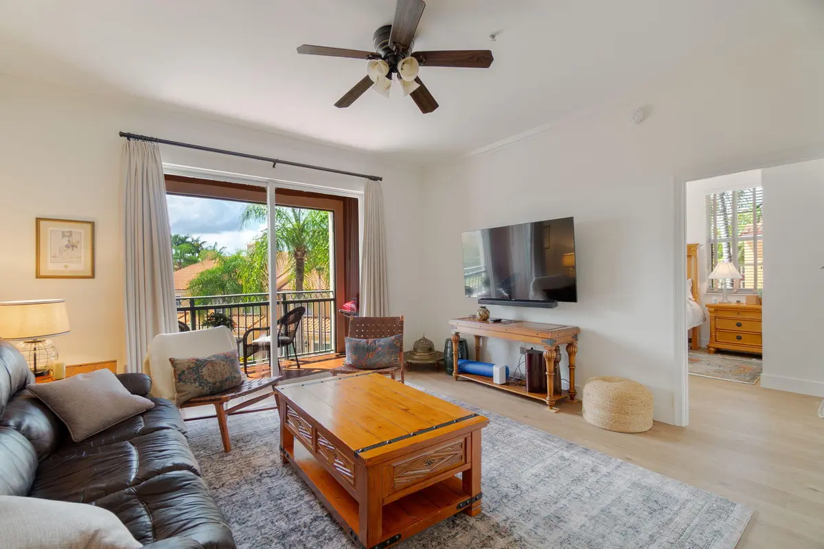 3-web-or-mls-DSC00397 at 11760 Saint Andrews Place 304, Wellington