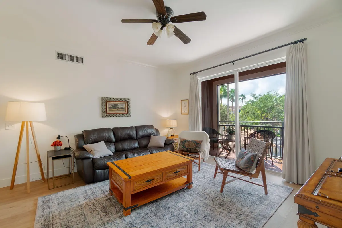 4-web-or-mls-DSC00400 at 11760 Saint Andrews Place 304, Wellington