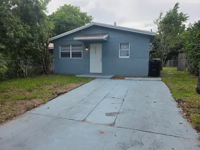 2131 NW 26TH Avenue, Fort Lauderdale – Single Family Residence for rent