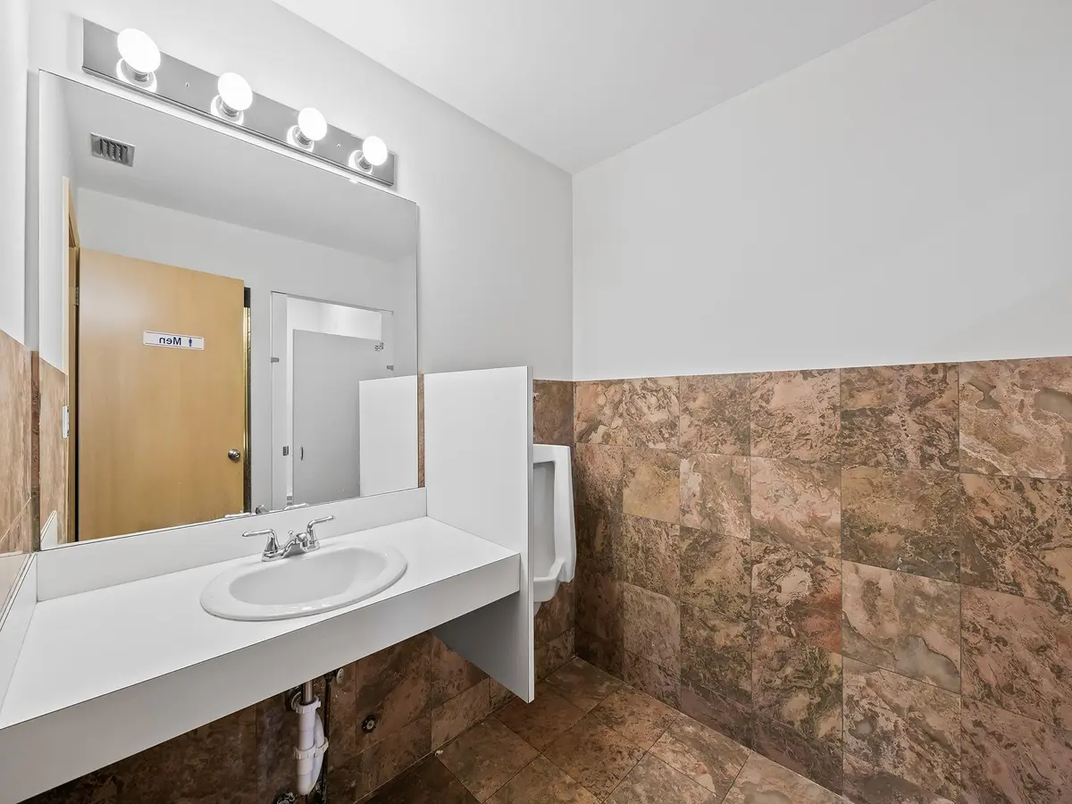 Suite D/E at 1330 SE 4TH Avenue F, Fort Lauderdale