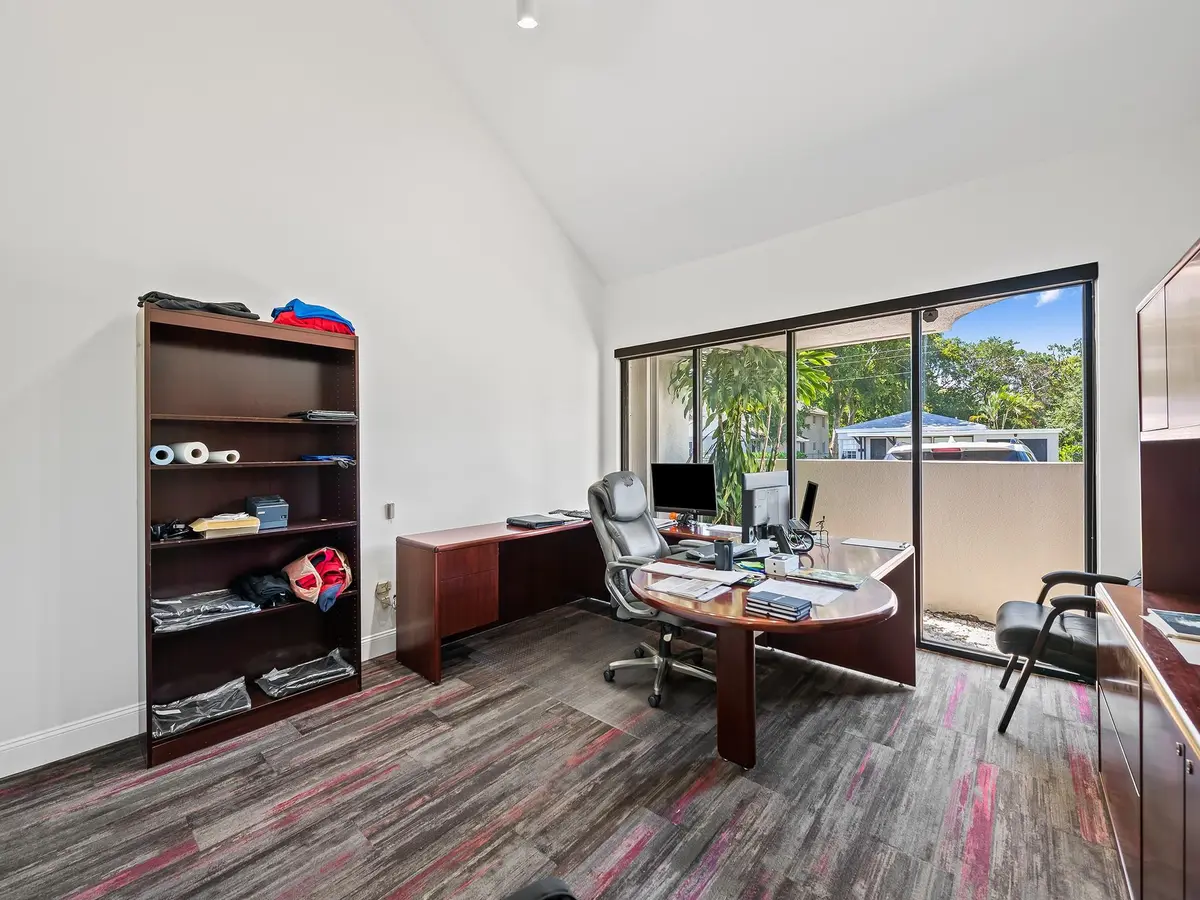 Suite D/E at 1330 SE 4TH Avenue F, Fort Lauderdale