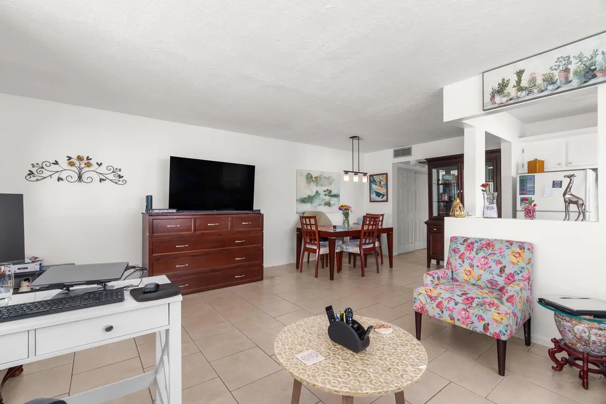 20260626144522565657000000-o at 347 WINDSOR O, West Palm Beach