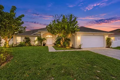2082 SW JUDITH Lane, Port St. Lucie – Single Family Residence for sale