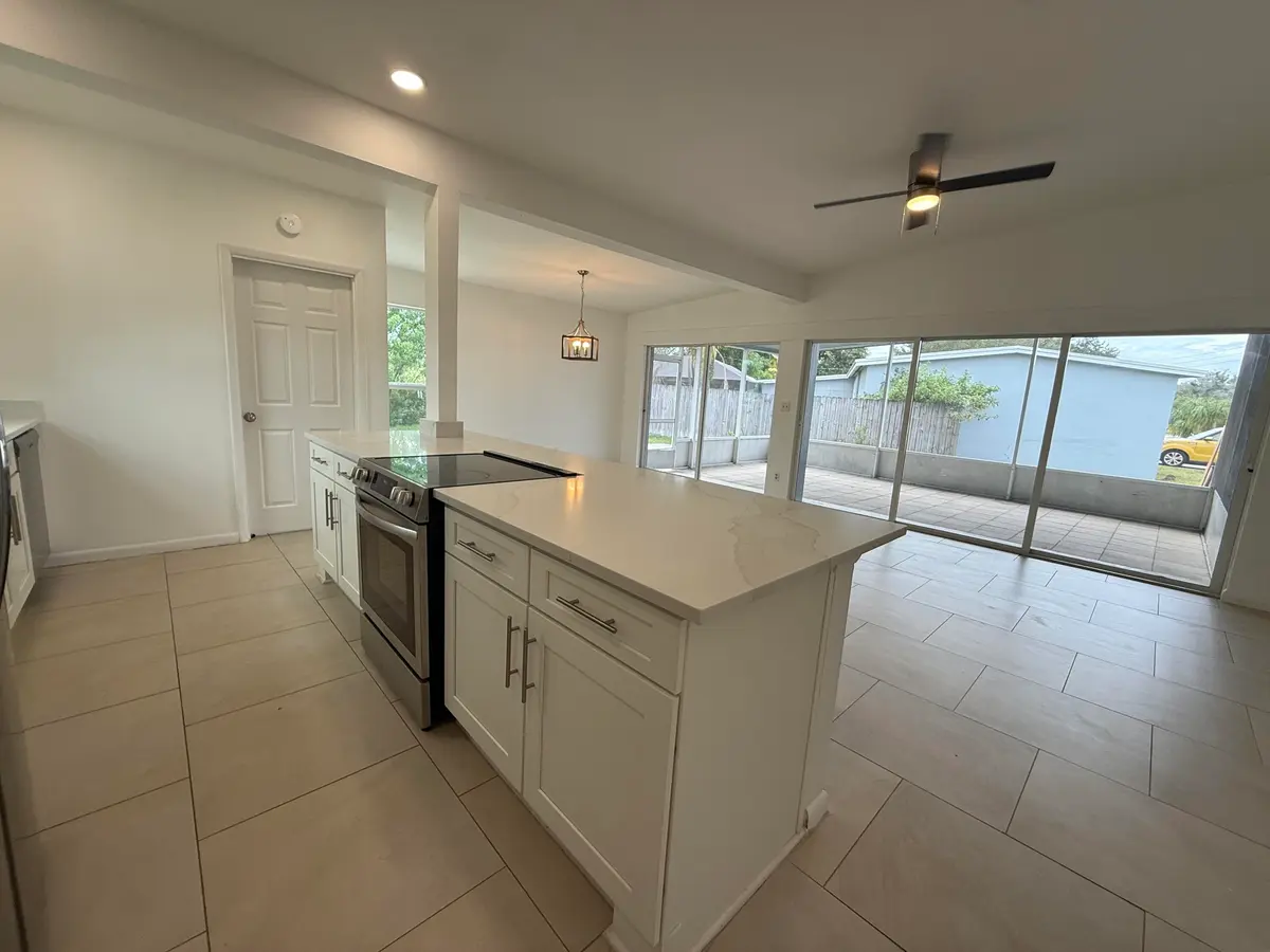 IMG_9263 at 168 SE PRIMA VISTA Boulevard, Port St. Lucie