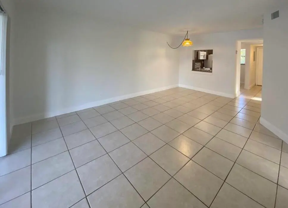 GetMedia.ashx-9 at 9000 NW 28TH Drive 209, Coral Springs