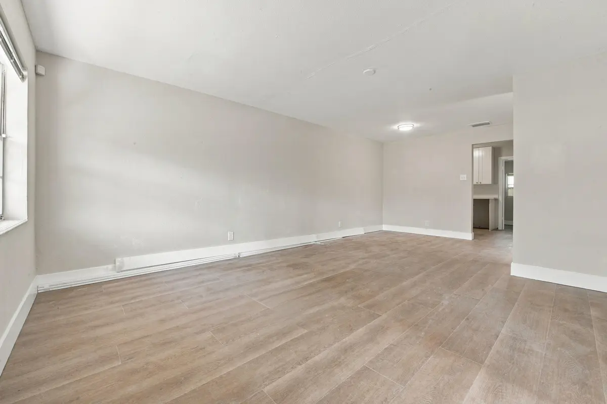 6__dsc1898 at 5401 - 5405 - 5405 17th Court, Lauderhill