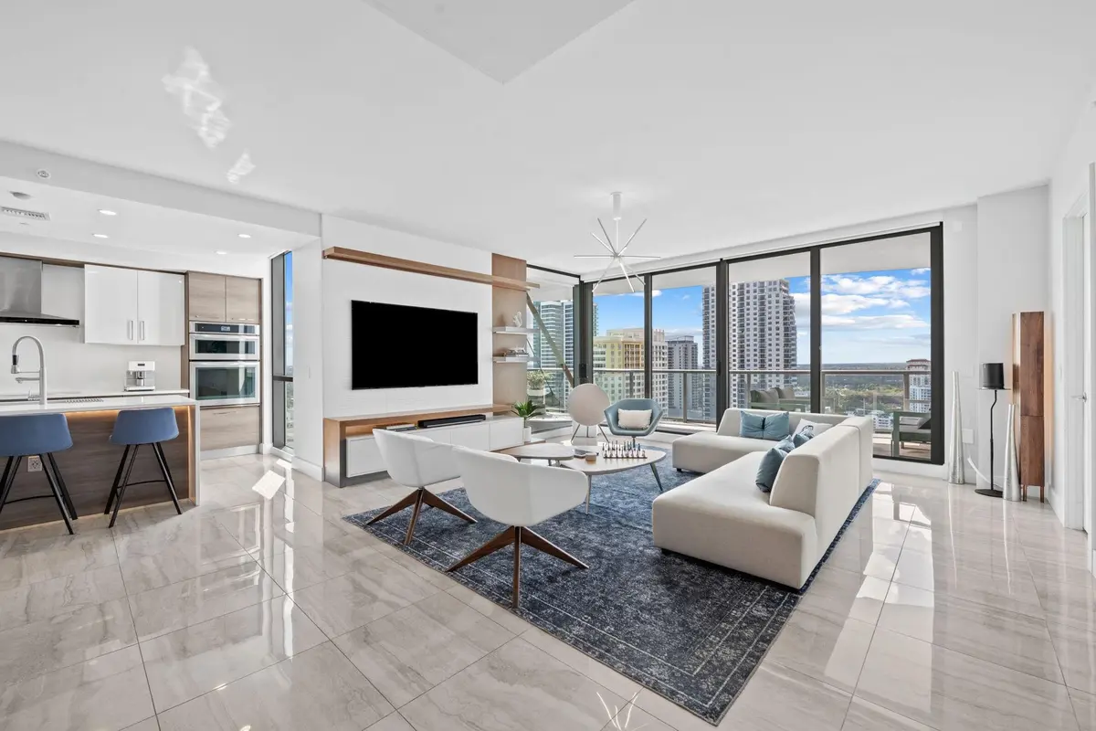 Photo 2 at 100 E LAS OLAS Boulevard 2404, Fort Lauderdale