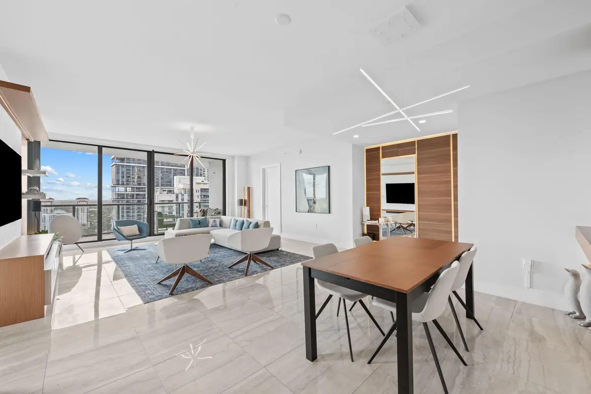 Photo 5 at 100 E LAS OLAS Boulevard 2404, Fort Lauderdale