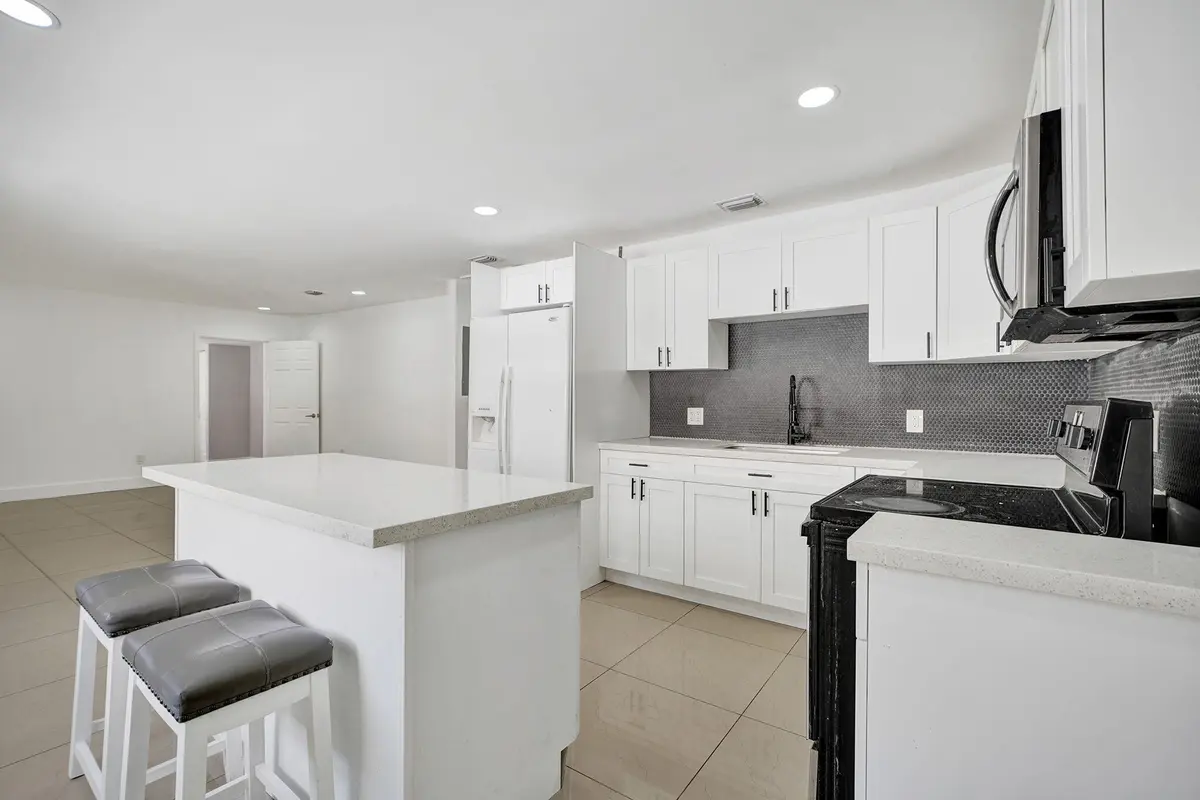 14-web-or-mls-DSC03775 at 8224 NW 1ST Place, Miami