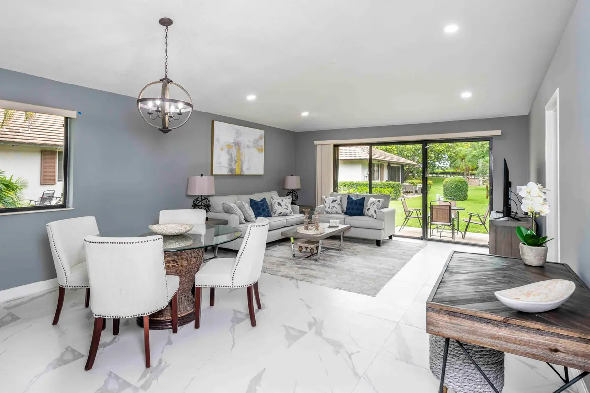 /living /Dinning at 829 CLUB Drive, Palm Beach Gardens