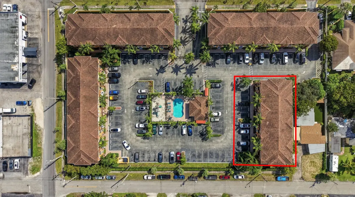 58_dji_20261005234147_0069_d_line at 141 NW 2nd Avenue 7, Hallandale Beach