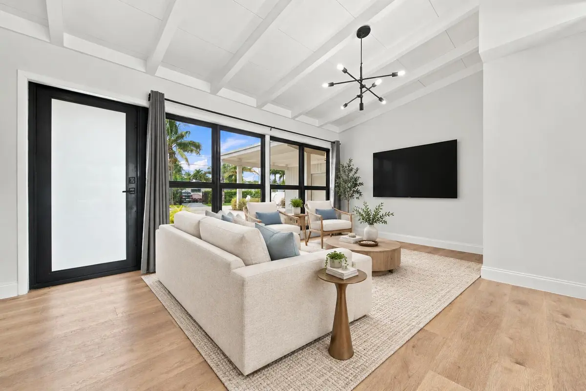 Living Room at 2536 GULFSTREAM Lane, Fort Lauderdale