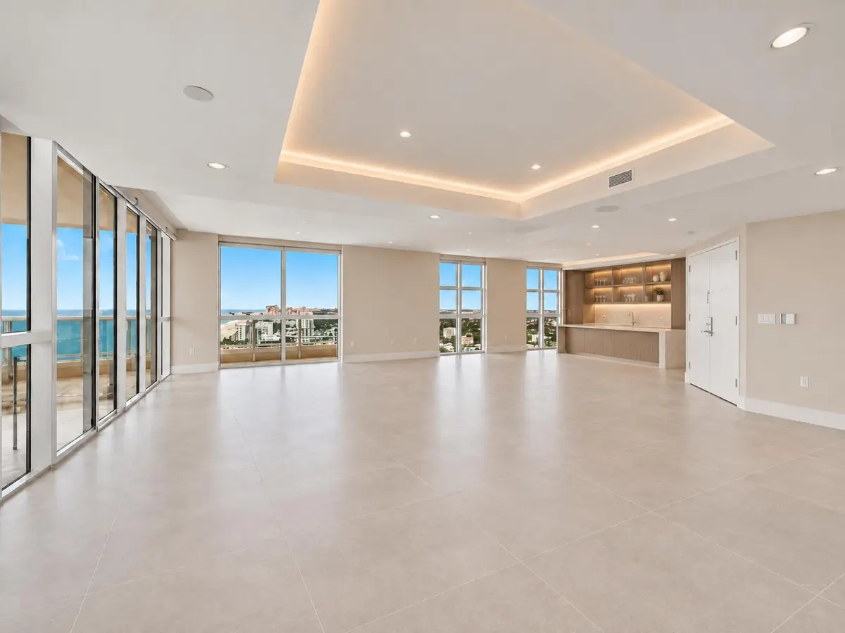 Coastal Luxury Open-Plan Interior at 101 S Fort Lauderdale Beach Boulevard 2601, Fort Lauderdale