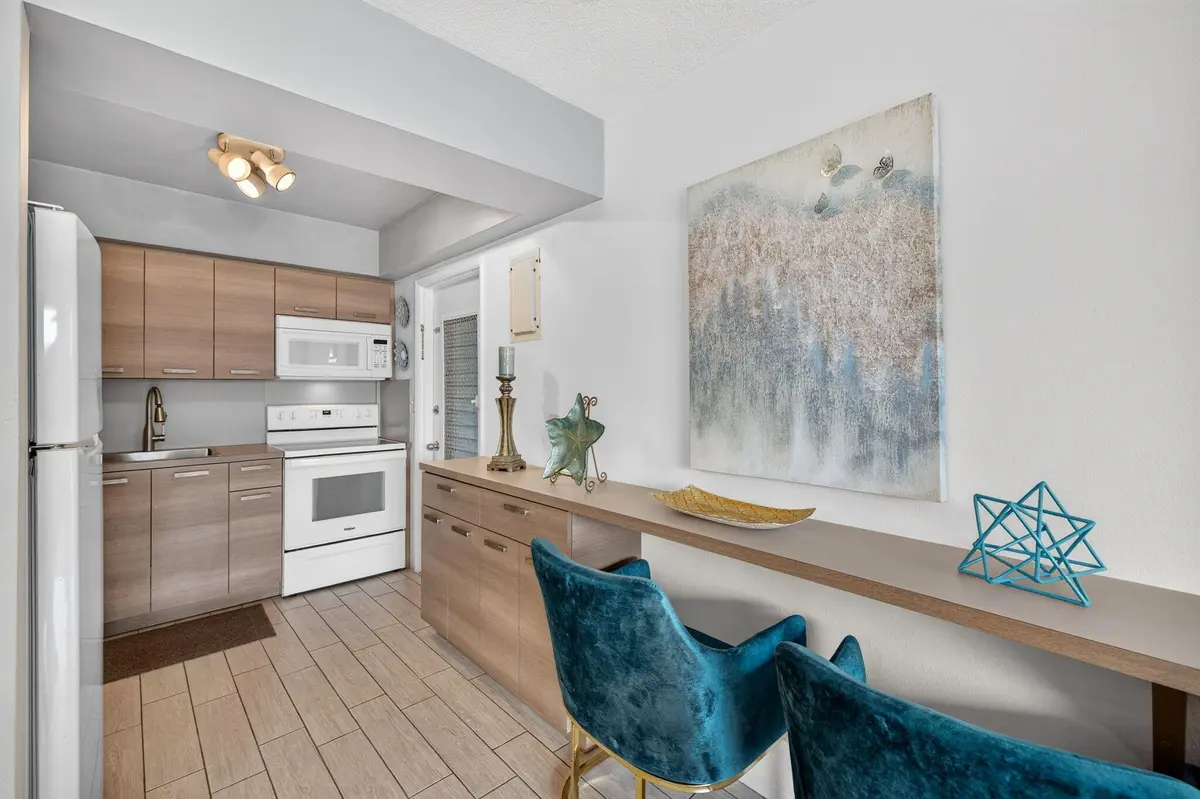 10-web-or-mls-699A8563 at 2830 NE 30TH Street 19, Fort Lauderdale
