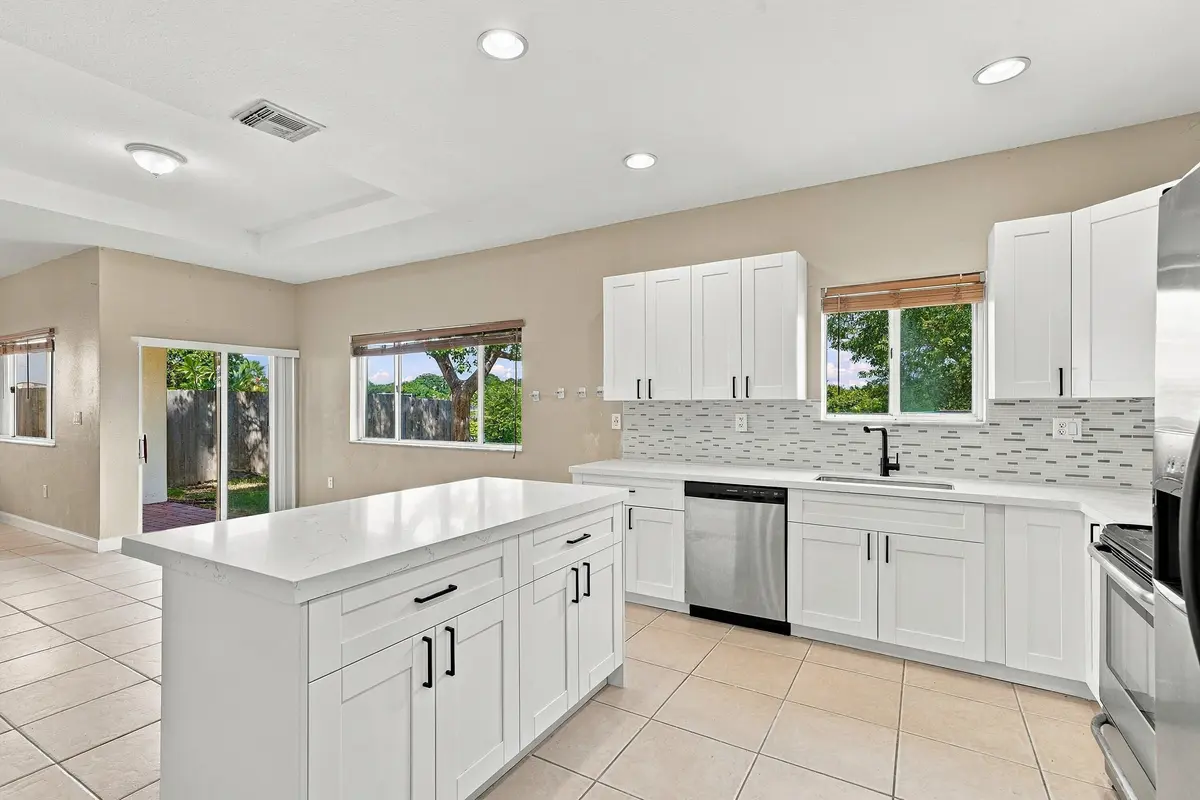 14_dsc05492 at 22121 SW 87th Place, Cutler Bay