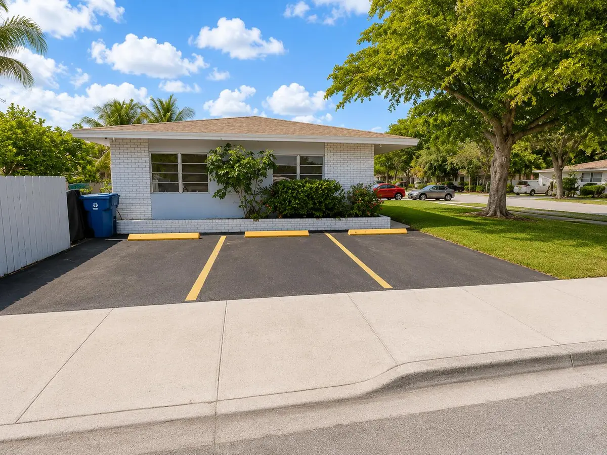 2ec66775-8921-41b9-b42f-fc5e2952a387 at 824 NE 16TH Street 828, Fort Lauderdale