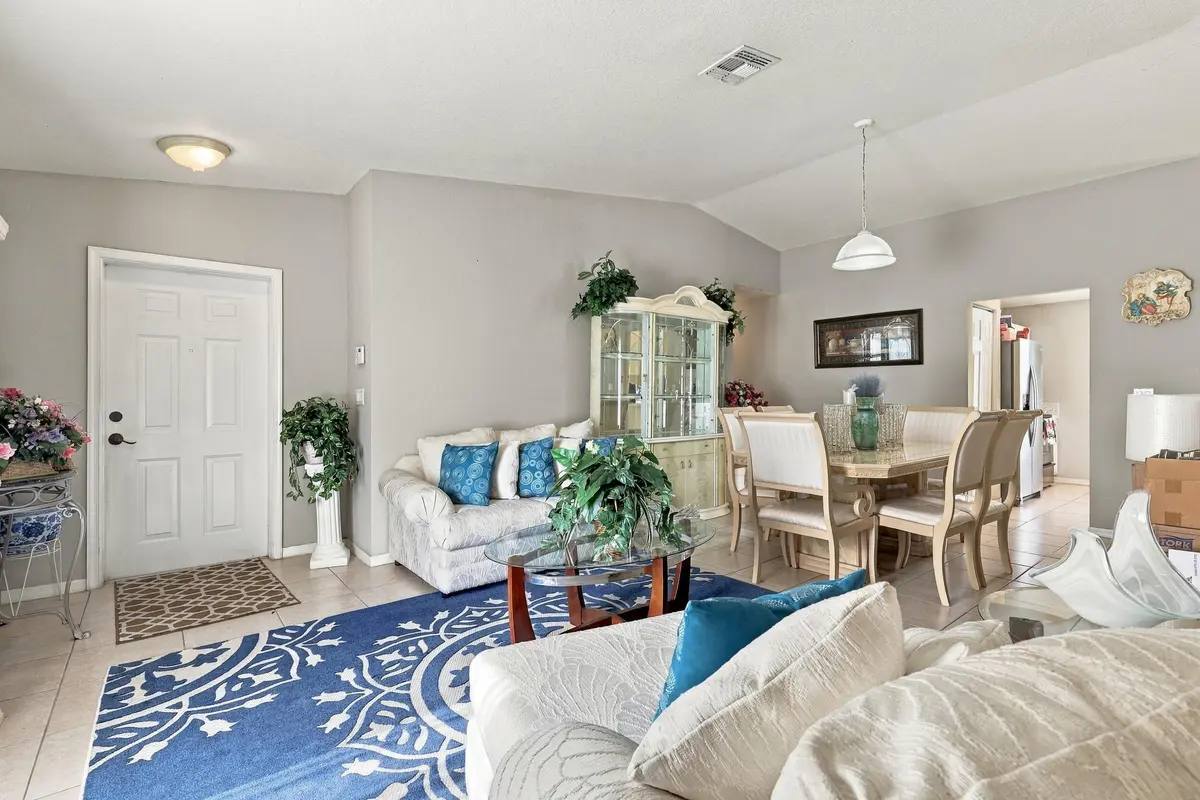 7_1z3a8588 at 1985 SW MARBLEHEAD Way, Port St. Lucie