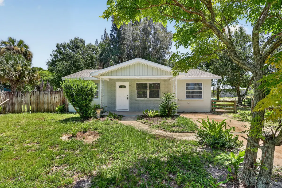 Front View at 1920 N 48th Street, Fort Pierce