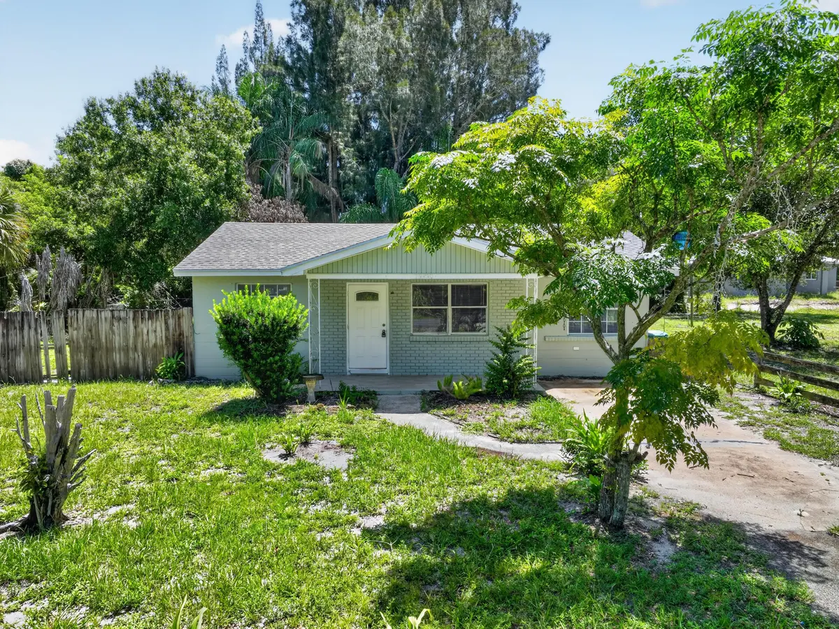 Front of Structure at 1920 N 48th Street, Fort Pierce