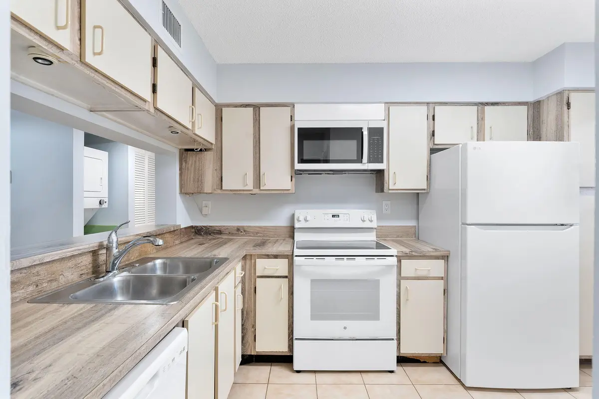 30-web-or-mls-DSC08558 at 3130 Millwood Terrace 109, Boca Raton