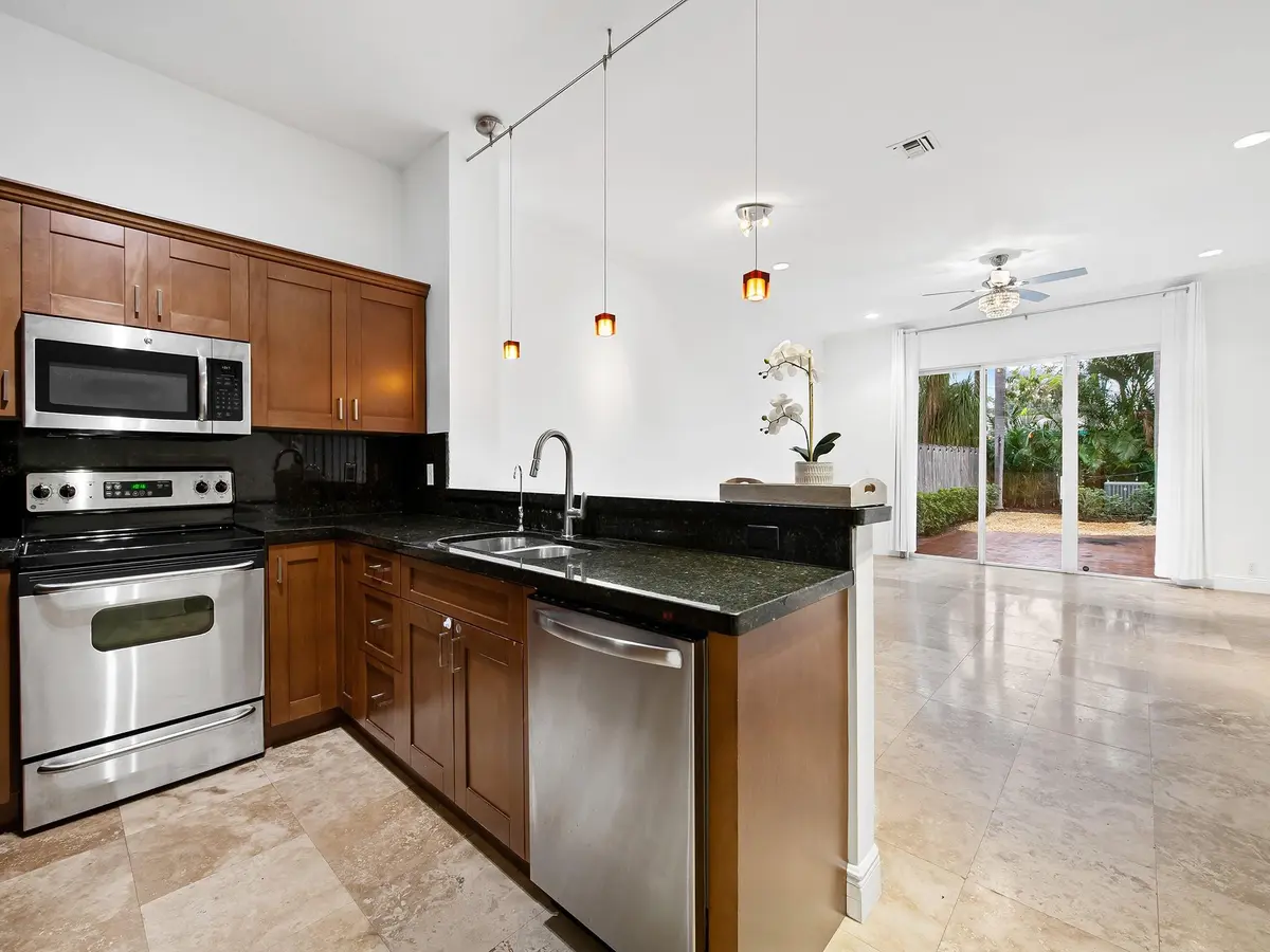 Photo 5 at 1226 NE 14th Avenue, Fort Lauderdale
