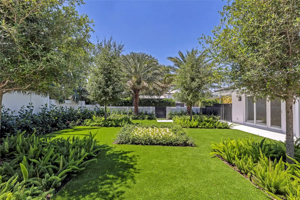 Photo 7 at 2008 Admirals Way, Fort Lauderdale