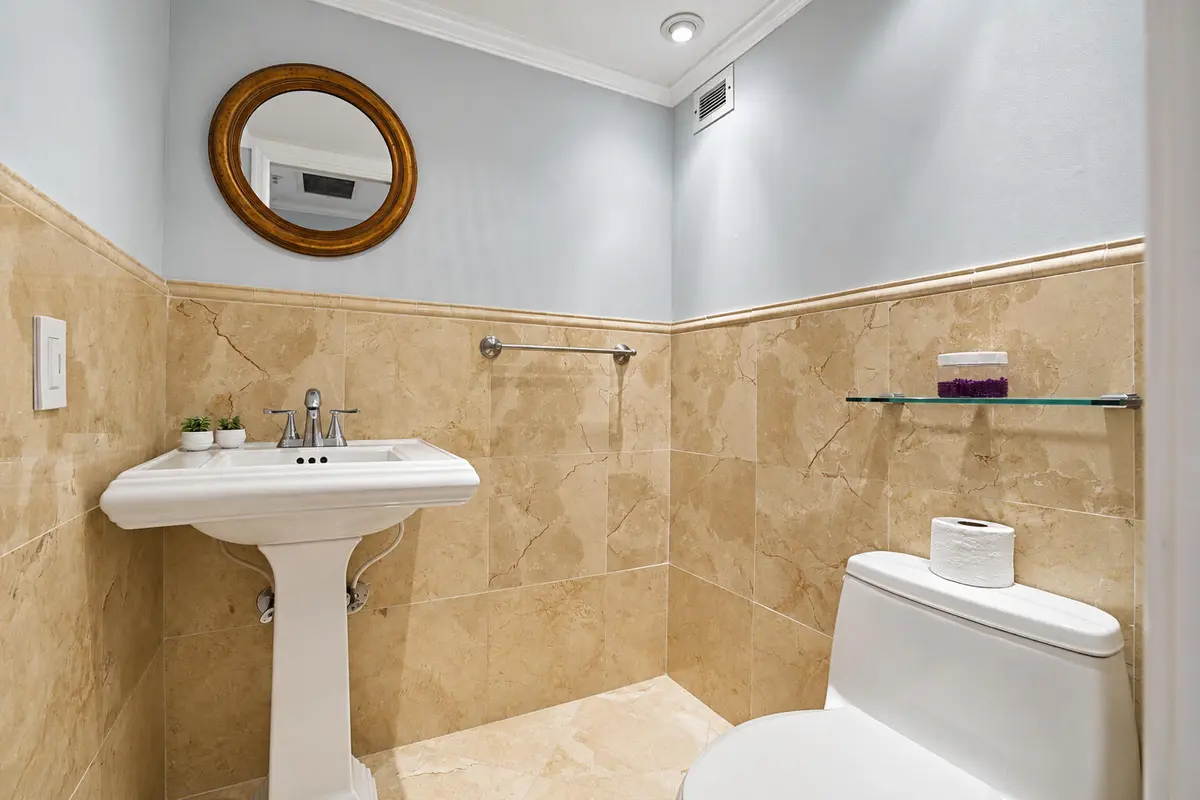 Copy of Picture 4 at 2750 NE 183RD Street 1801, Aventura