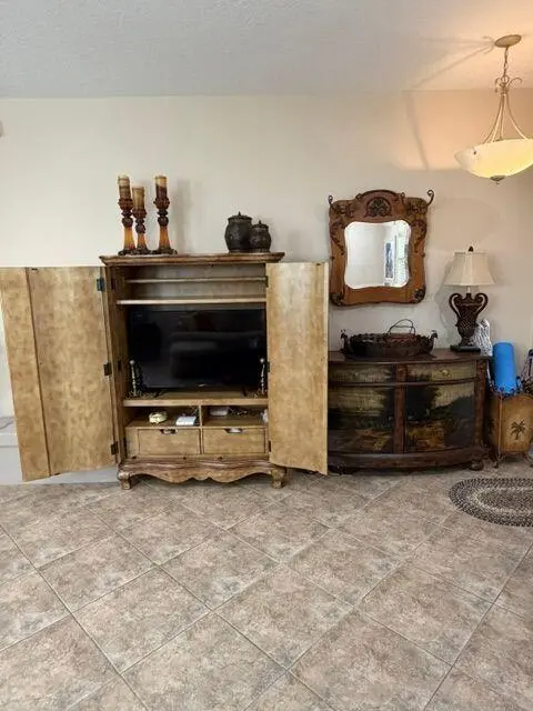FAMILY ROOM at 177 Evergrene Parkway, Palm Beach Gardens