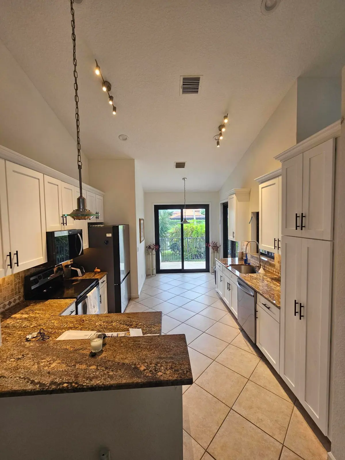 Kitchen (4) at 7994 SAW PALMETTO Lane, Boynton Beach
