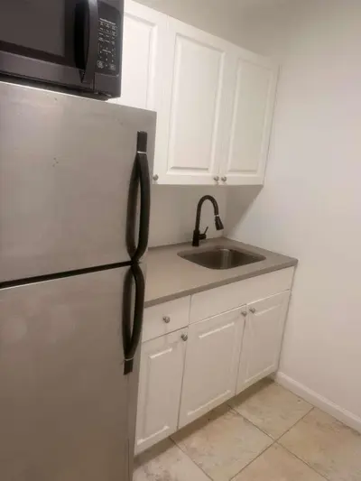 1492 SCOTTSDALE Road, West Palm Beach – Efficiency for rent