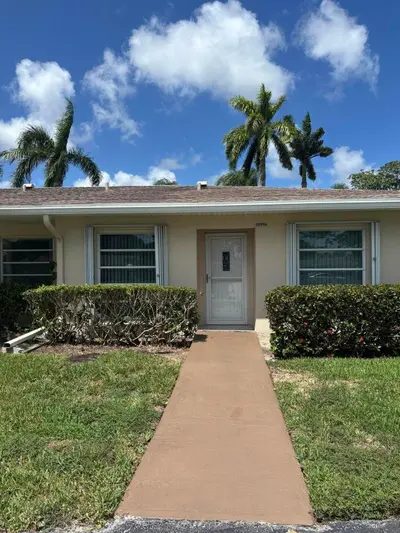20975 COVINGTON Drive, Boca Raton – Condominium for rent