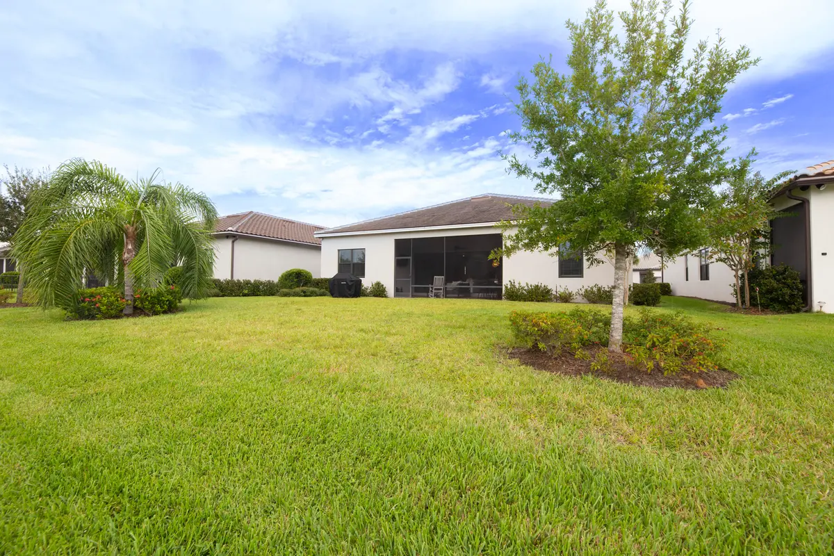 Image7 at 652 SE BOBOLI Way, Port St. Lucie