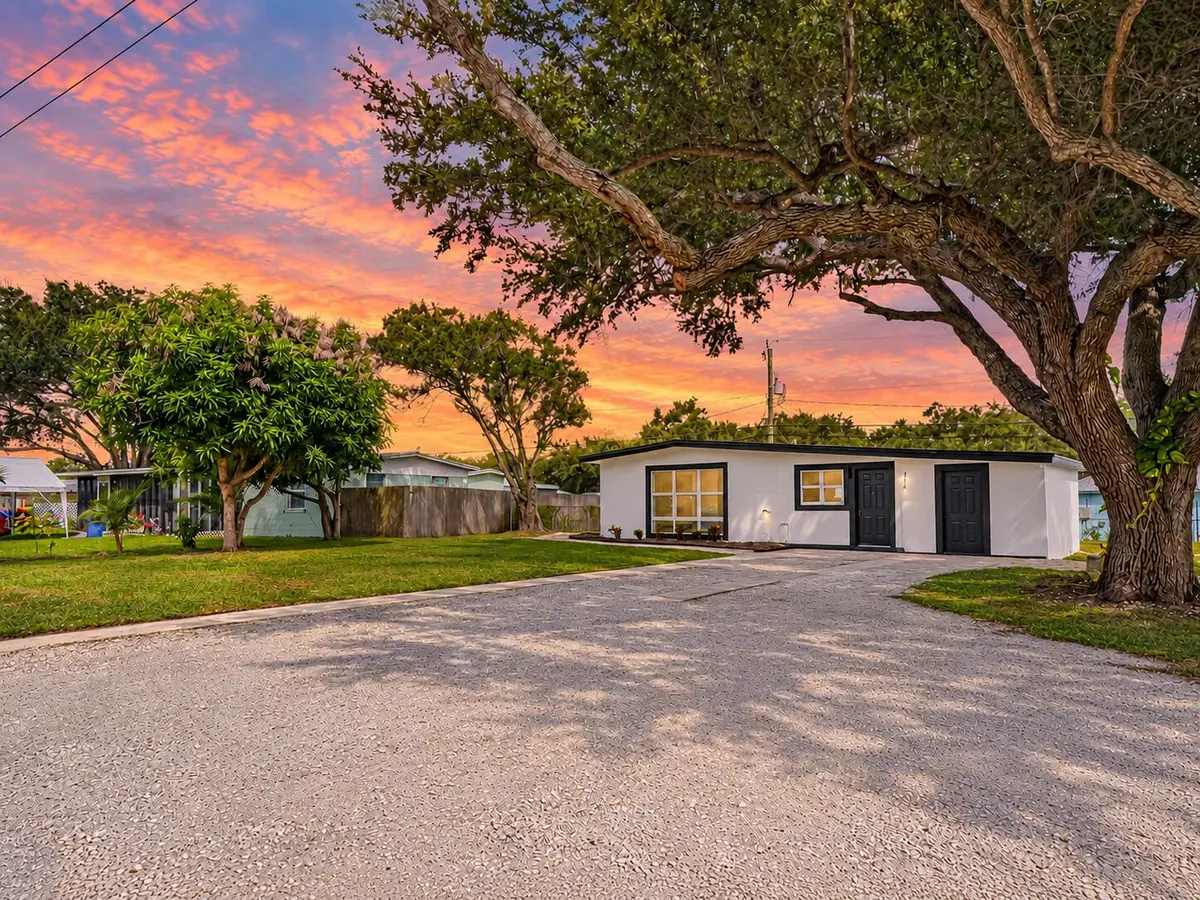 Ranch House Beneath a Vibrant Sunset at 114 21st Street, Vero Beach