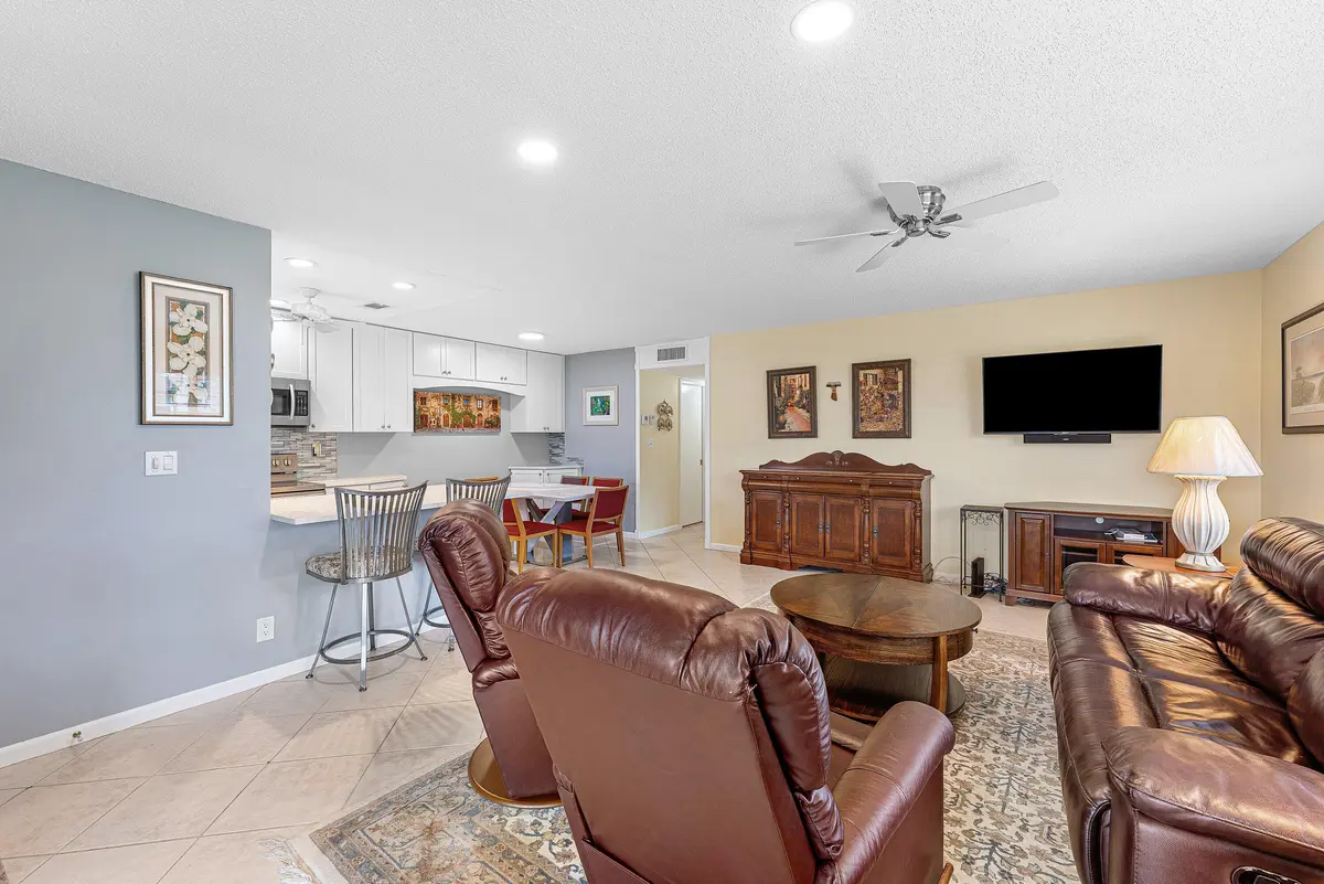 006-572HighPointDrive-DelrayBeach-FL-334 at 572 HIGH POINT Drive D, Delray Beach
