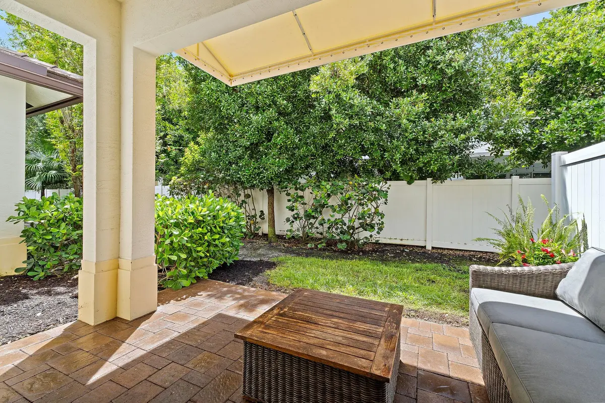 007-4920PointeMidtownWay-PalmBeachGarden at 4920 Pointe Midtown Way, Palm Beach Gardens