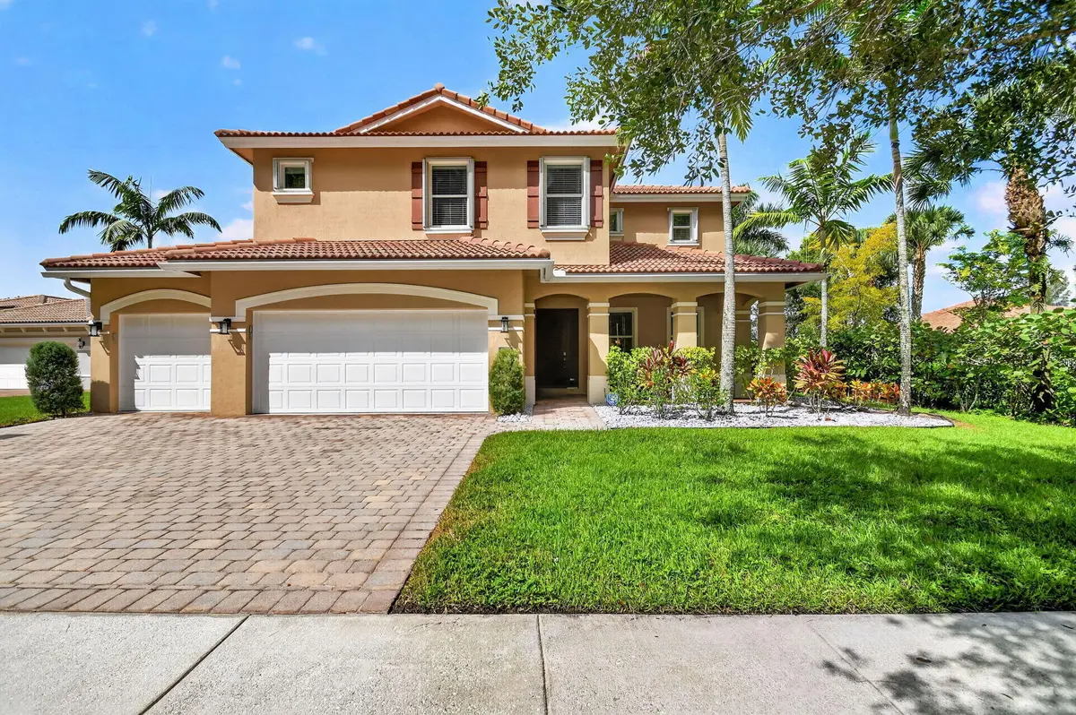 9070 Winterhaven Circle at 9070 WINTERHAVEN Circle, West Palm Beach