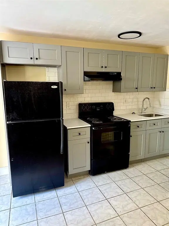 113 NW 27TH Avenue 10, Fort Lauderdale, FL – photo 2