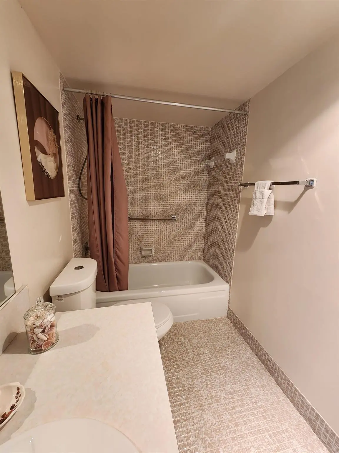 Photo 7 at 4033 HYTHE B 4033, Boca Raton