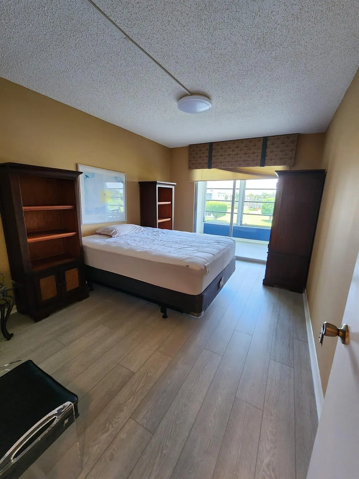 Photo 8 at 4033 HYTHE B 4033, Boca Raton